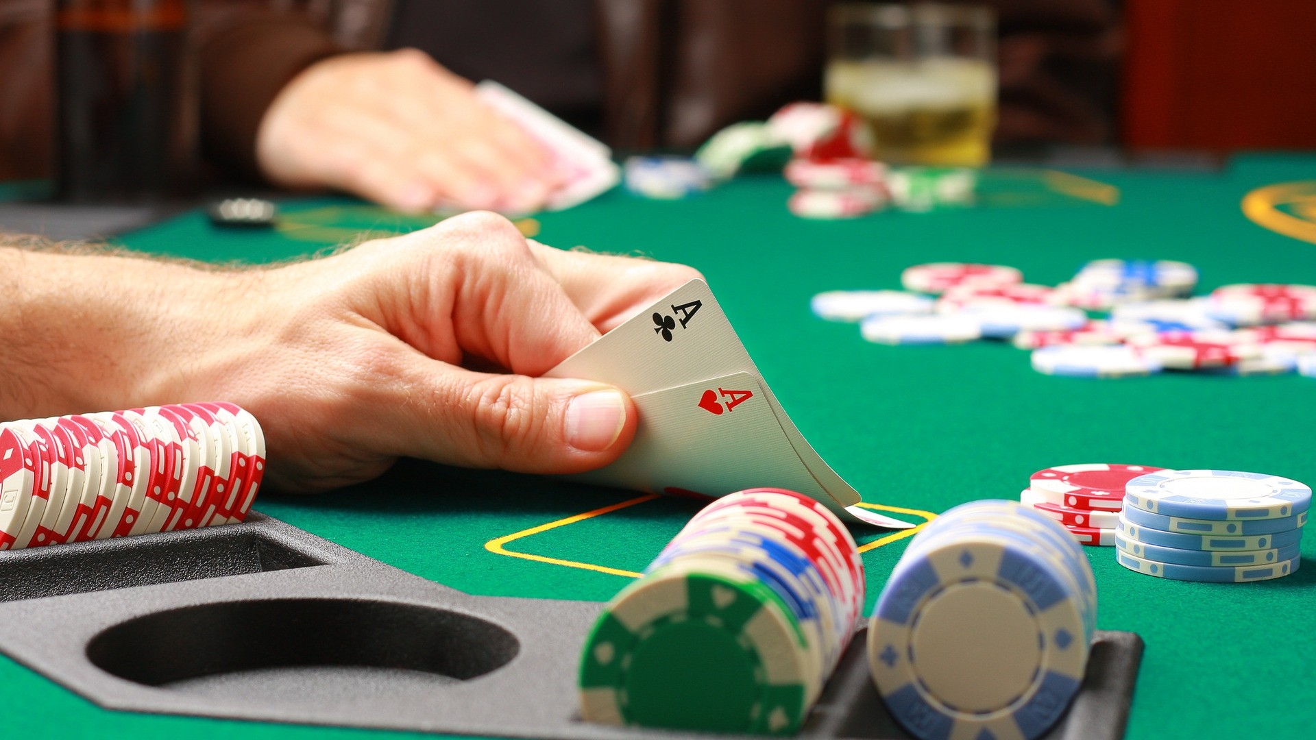 покер в американских казино