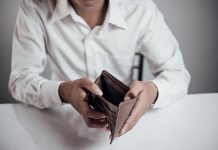 Що варто знати українцям про банкрутство та як врегулювати борги