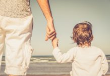 Як в Україні прописати дитину без згоди одного з батьків